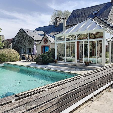 Gite De Charme "La Maison Saint-Leonard" Avec Piscine, Spa, Vue Sur Le Mont Saint-Michel Vains Luaran gambar