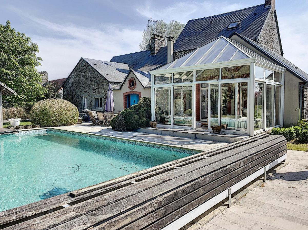 Gite De Charme "La Maison Saint-Leonard" Avec Piscine, Spa, Vue Sur Le Mont Saint-Michel Vains Luaran gambar